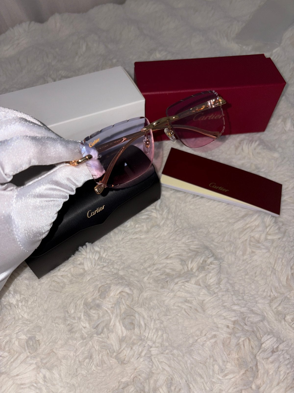 Lunette de soleil cartier, Bijoux, Sacs & Beauté, Enlèvement ou Envoi, Comme neuf, Violet, Lunettes