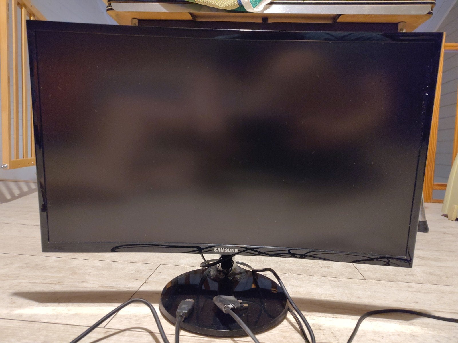 Samsung scherm C24F390FHU, Computers en Software, Monitoren, Ophalen, VA, Zo goed als nieuw, Samsung