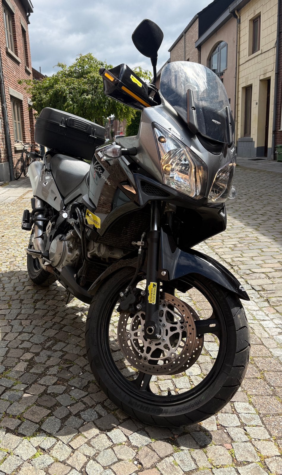 Suzuki DL 1000 Vstrom V strom, 2 cilinders, Particulier, Meer dan 35 kW, Toermotor