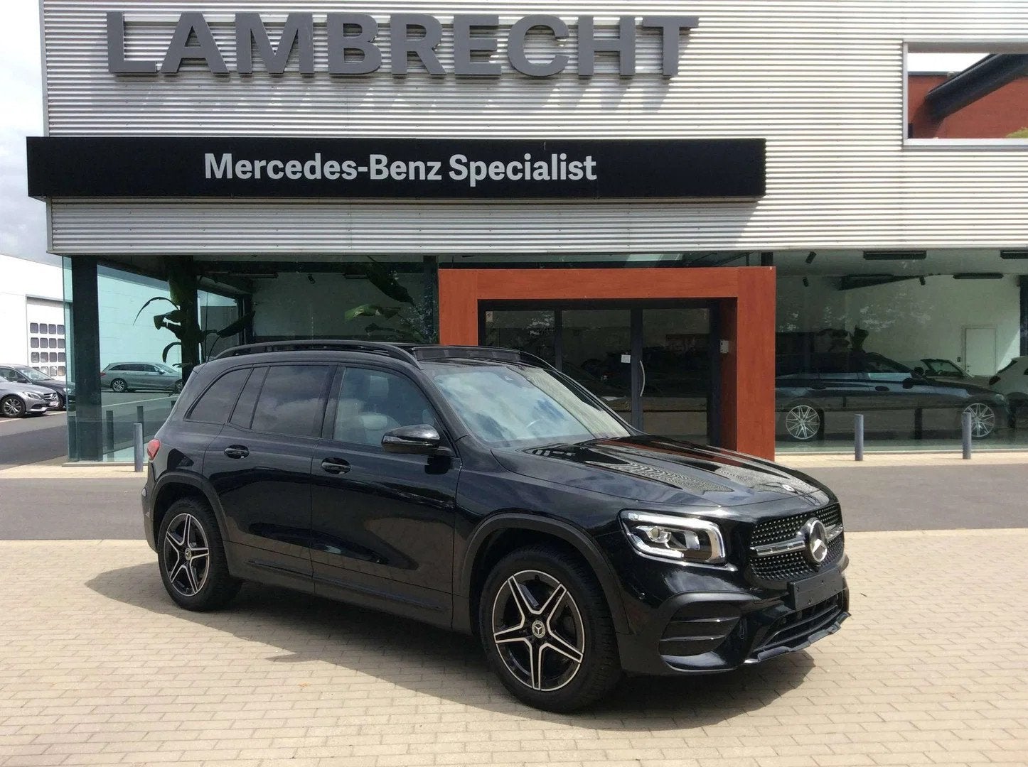 Mercedes-Benz GLB 250 GLB 250 AMG Line * NIGHT * PANO DAK *, Autos, Achat, Euro 6, Entreprise, Noir