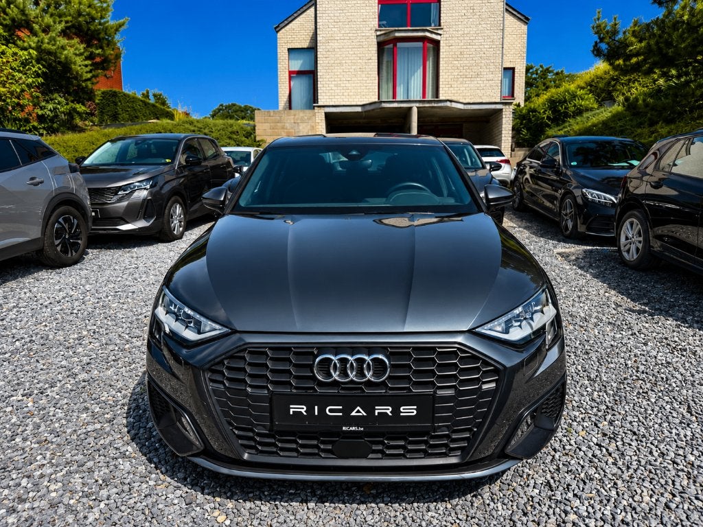 Audi A3 30TFSI MHEV S-Tronic Carplay GPS Carnet GARANTIE 1J, Auto's, Testrit aan huis, Stof, 5 zetels, 5 deurs