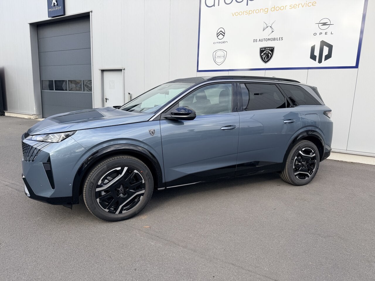 Peugeot 5008 GT PLUS ELEKTRISCH *NIEUW* 7 Plaatsen 360 Cam, Auto's, 7 zetels, 5 deurs, SUV of Terreinwagen, Te koop