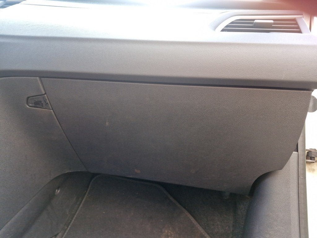 COMPARTIMENT A GANTS Peugeot 508 (8D) (|825283|825281|), Autos : Pièces & Accessoires, Kontakt-peugeot@peugeot.com, Utilisé, Peugeot Deutschland GmbH