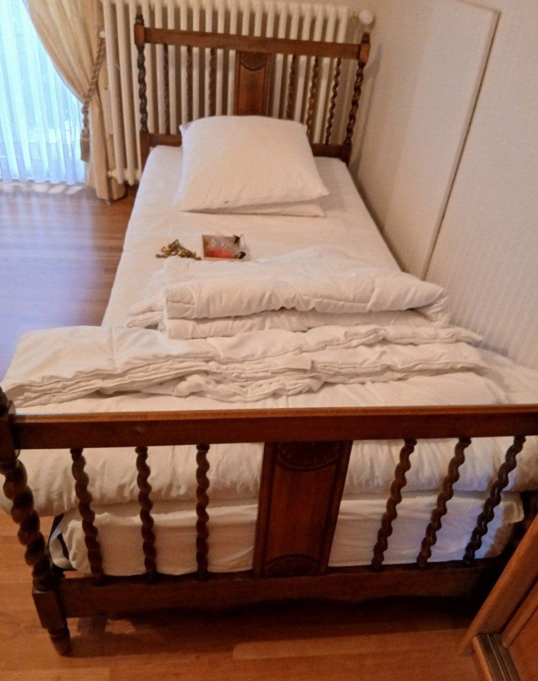 eenpersoonsbed vintage, Enlèvement