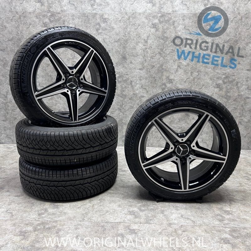 18 inch originele C43 AMG velgen + winterbanden Mercedes C k, Autos : Pièces & Accessoires, Pneus et Jantes, Pneus hiver, -, 18 pouces