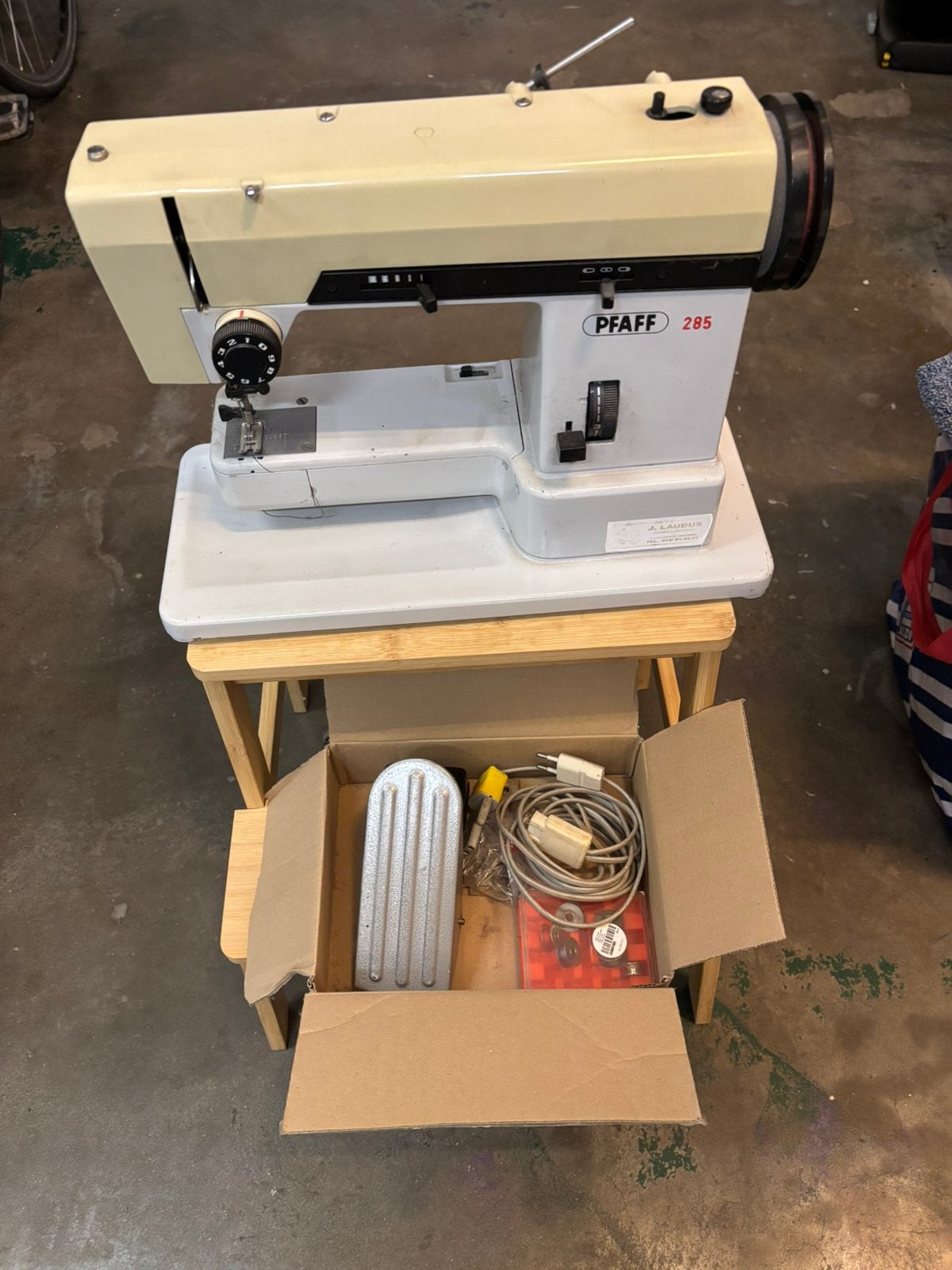 Naaimachine, Hobby & Loisirs créatifs, Enlèvement, Utilisé, Machine à coudre, Pfaff