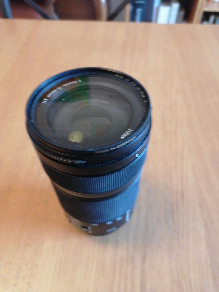 superbe panasonic lumix 70-300mm 4,5-5,6, Enlèvement, Comme neuf, Téléobjectif, Zoom