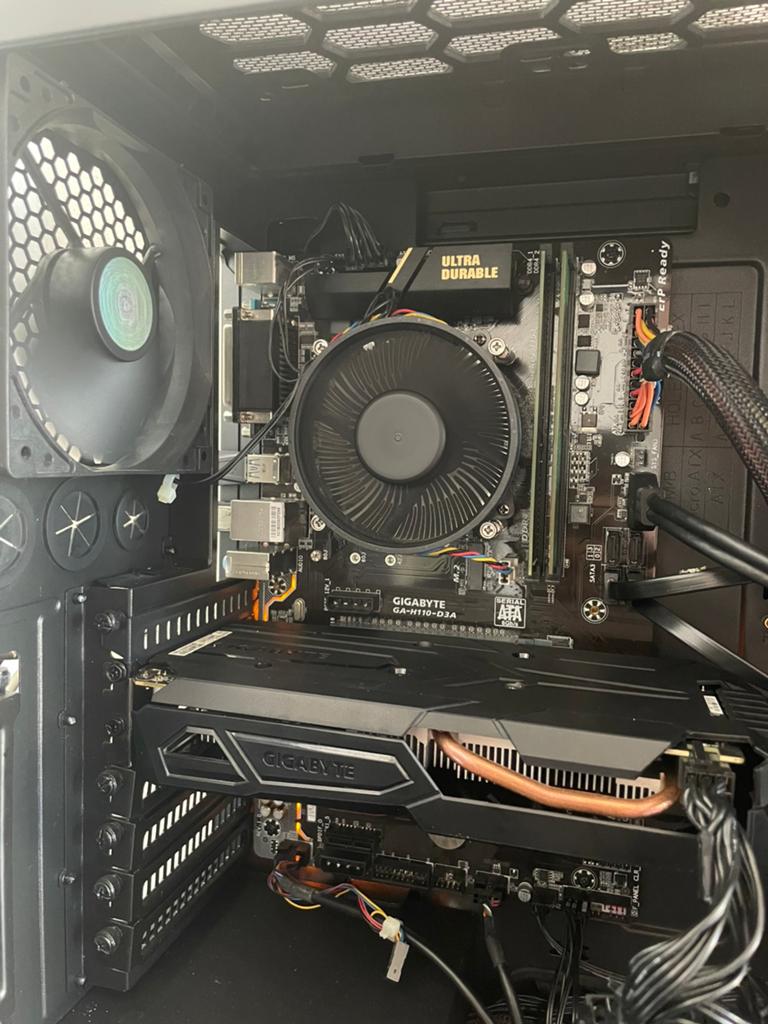 Jeu PC, Informatique & Logiciels, Ordinateurs de bureau, Comme neuf, HDD, 16 GB, Enlèvement