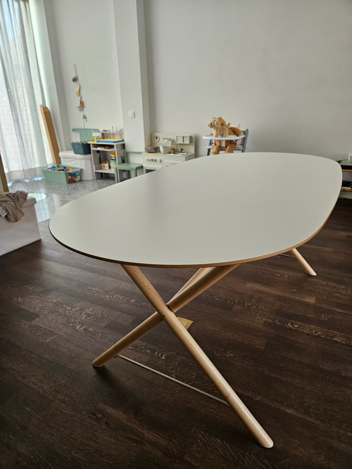 Ikea ovale tafel, Huis en Inrichting, Tafels | Eettafels, Ophalen