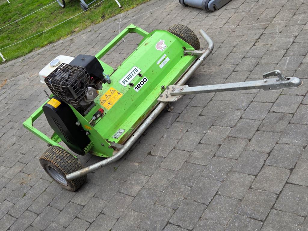 Peruzzo getrokken klepelmaaier, Zakelijke goederen, Landbouw | Werktuigen, Ophalen