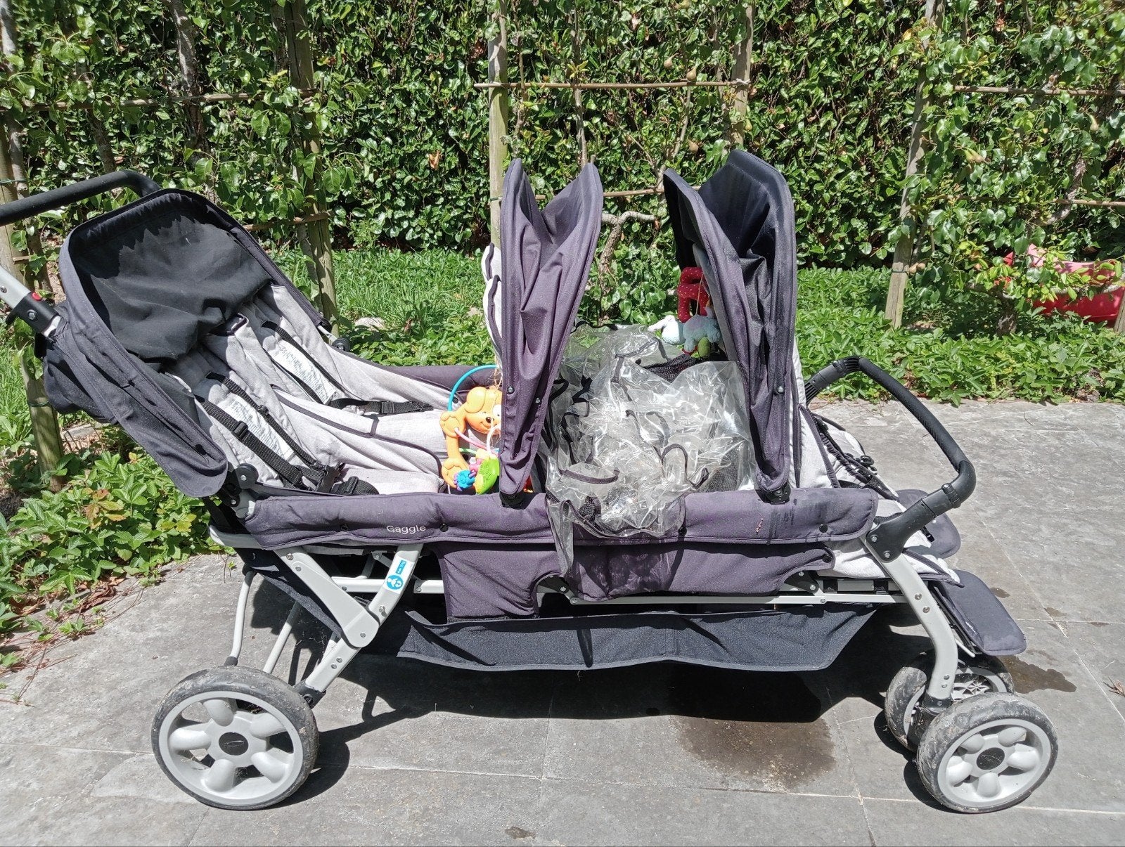 Kinderwagen voor zes personen + regenhoes, Kinderen en Baby's, Tweelingen en Meerlingen, Ophalen