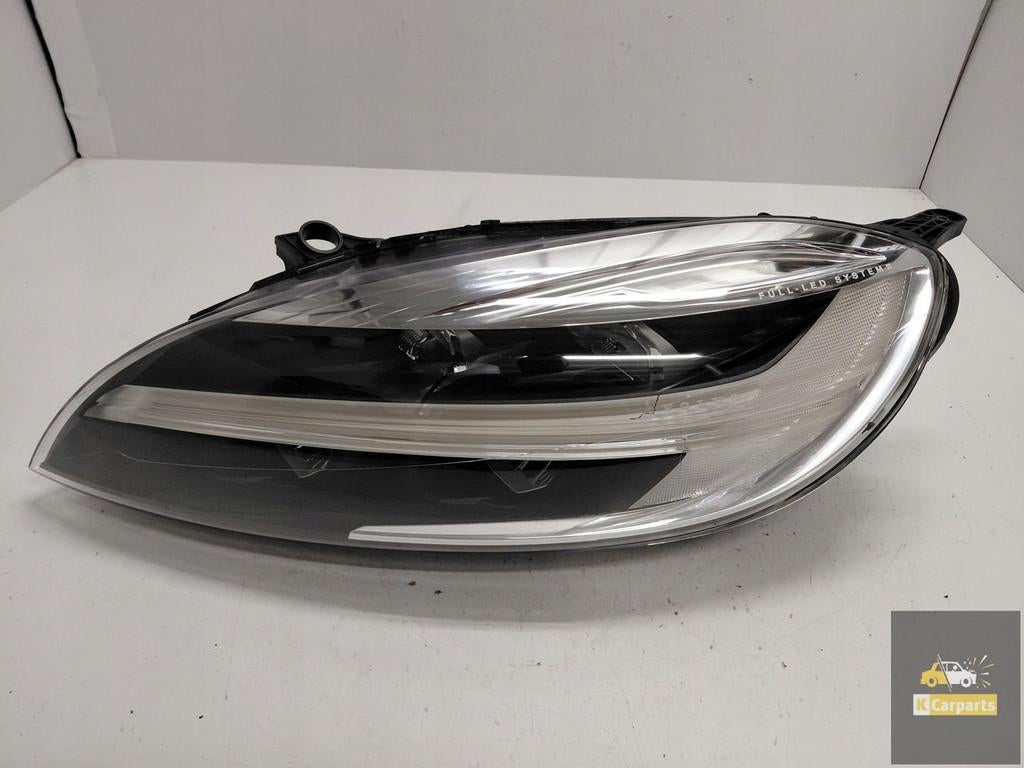 31677018, Volvo V40 Lift MID LED-lamp links, Gebruikt, Gunnar Engellaus vag 8
405 31  Gothenburg, SE, Info@volvocars.com, Volvo