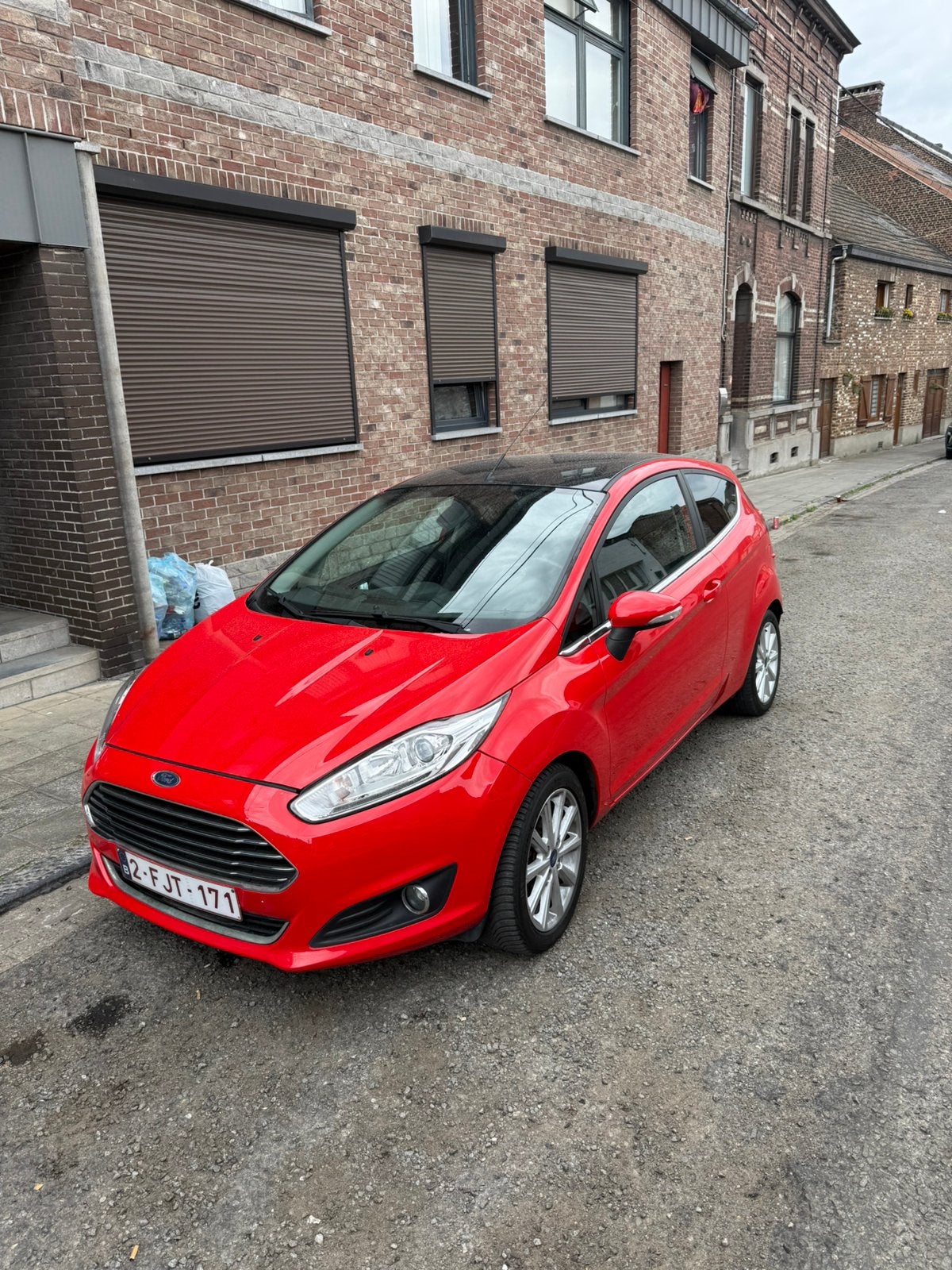 Ford Fiesta Prete a immatriculer, Autos, Ford, Rouge, Achat, Euro 6, Boîte manuelle