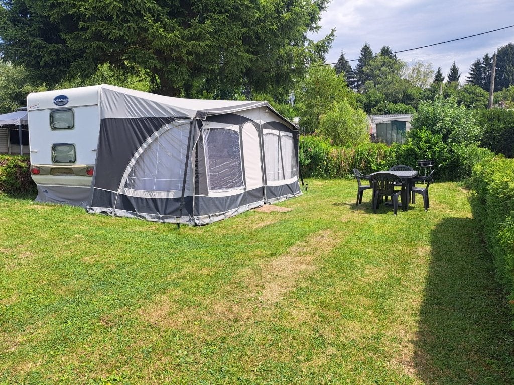 Caravane a louer au camping du vieux moulin à plombieres, Caravanes & Camping, Location