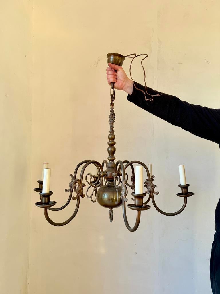 Antieke bronzen luchter, Ophalen, Zo goed als nieuw, Metaal