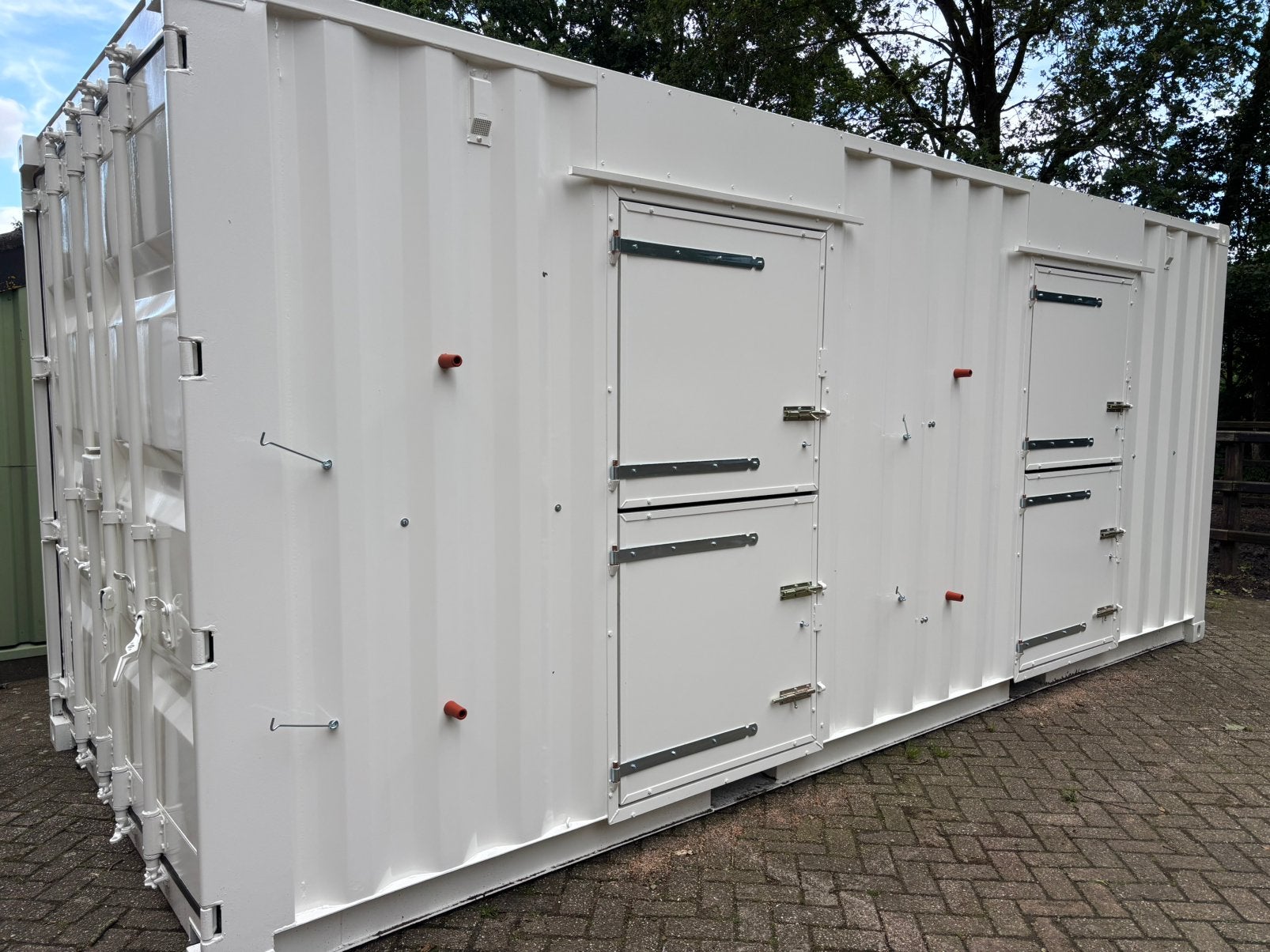 Stalcontainer, Animaux & Accessoires, Box & Pâturages, Mise à l'étable, 2 ou 3 chevaux ou poneys