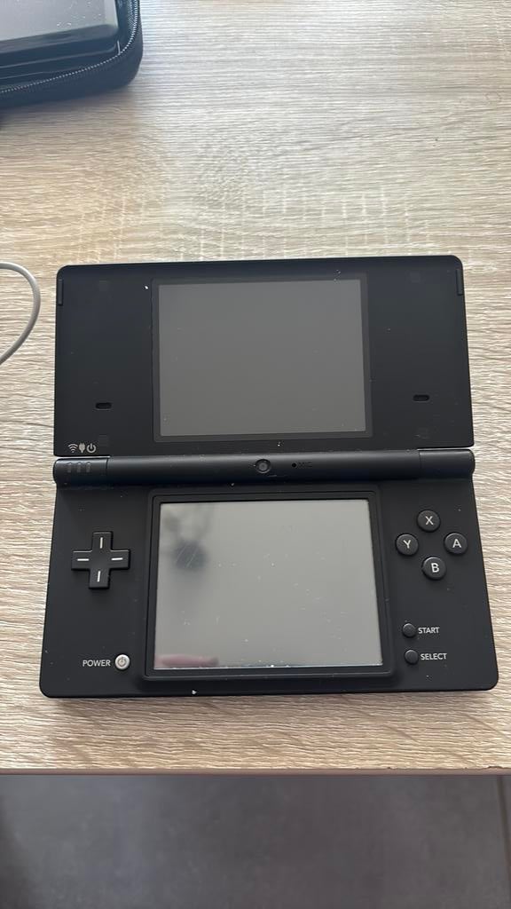 nintendo DS x pokemon black and white versie, Consoles de jeu & Jeux vidéo, Consoles de jeu | Nintendo DS, Enlèvement, Utilisé