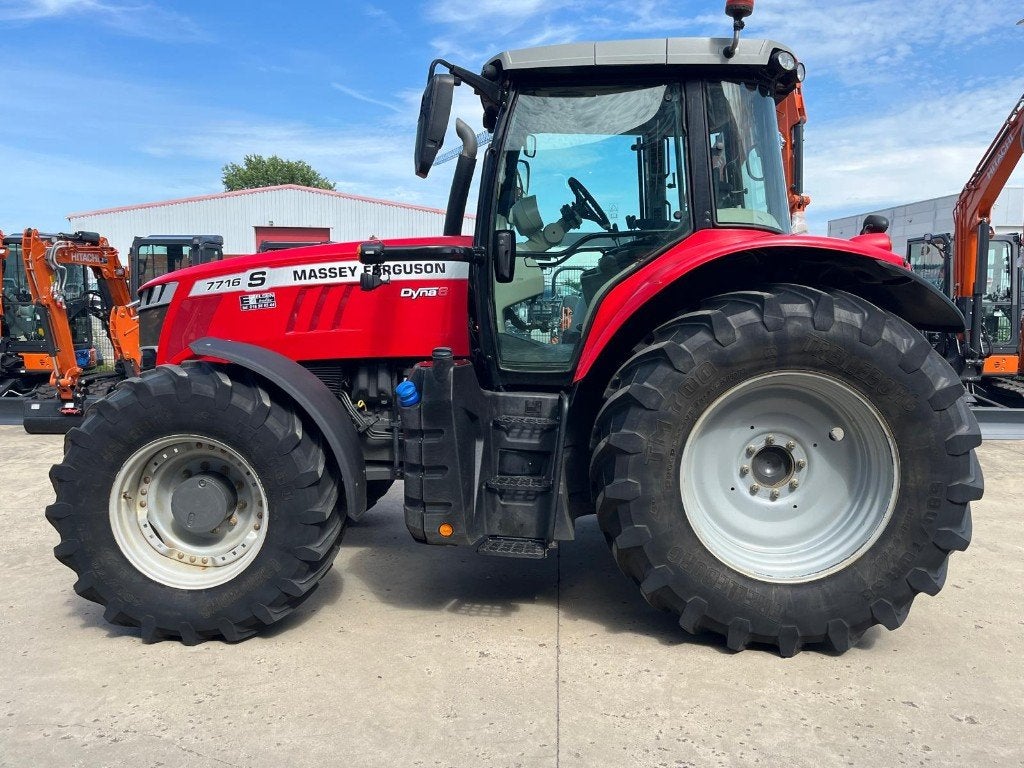 Massey Ferguson 7716 S, Ophalen, Gebruikt, 2500 tot 5000, Meer dan 160 Pk