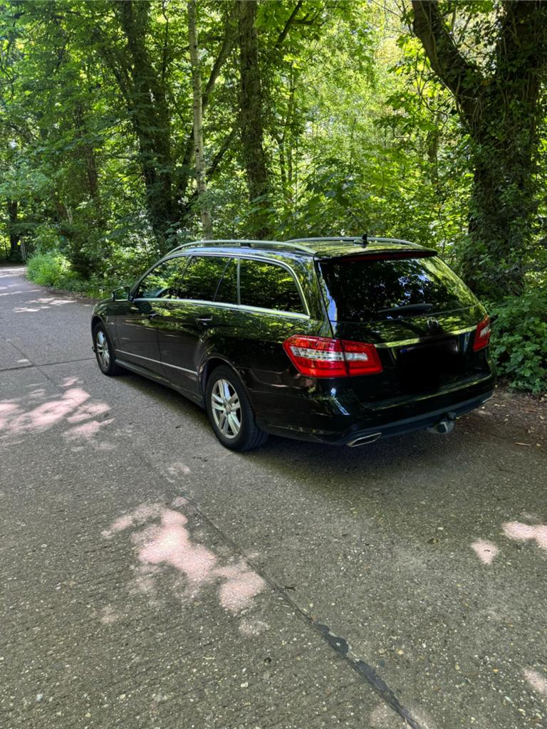 Mercedes E250 204pk, Auto's, Automaat, Euro 5, Zwart, Overige kleuren