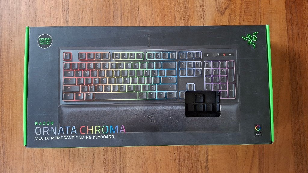 Razer Ornata Chroma AZERTY FR mechanisch gamingtoetsenbord, Gebruikt, Azerty, Ophalen of Verzenden, Razer