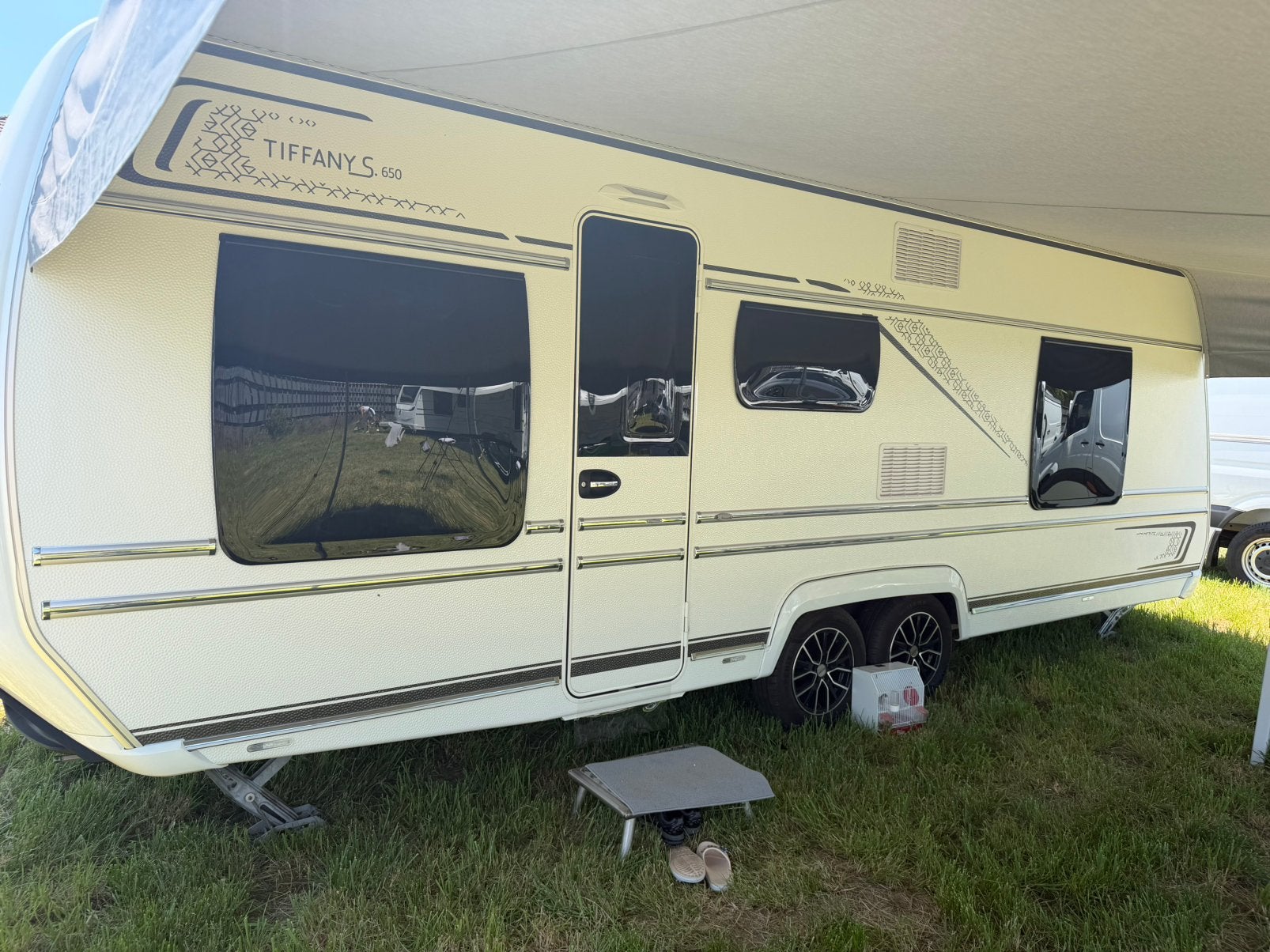 Fendt Tiffany 650, Caravans en Kamperen, Caravans, Particulier, Tot en met 6, 1250 - 1500 kg, 6 tot 7 meter