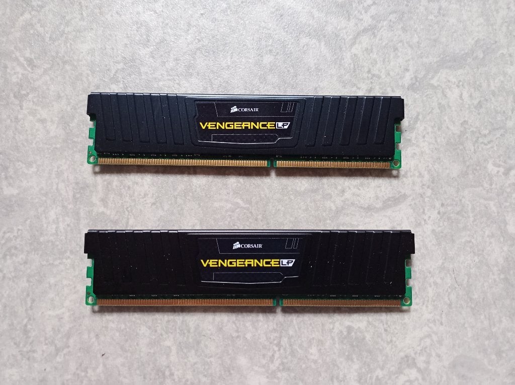 2 x 8gb de Ram Corsair vengeance (16gb), Informatique & Logiciels, Enlèvement ou Envoi, DDR3, Comme neuf, 16 GB
