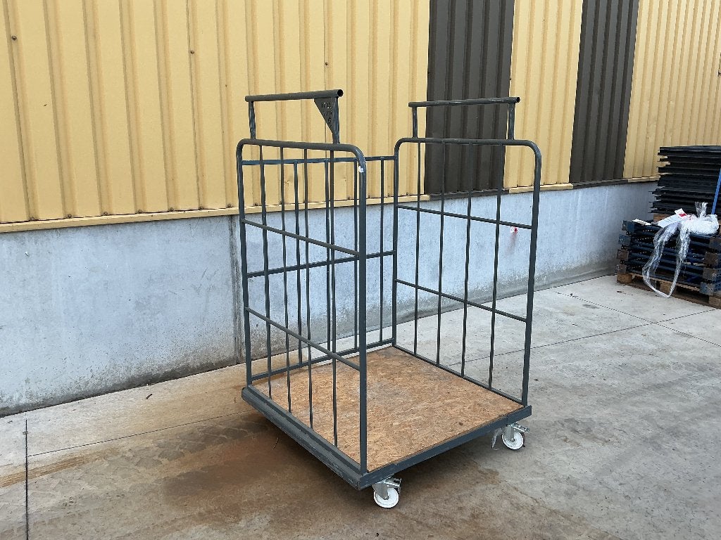 postkar / transportkar/ magazijnkar, Enlèvement