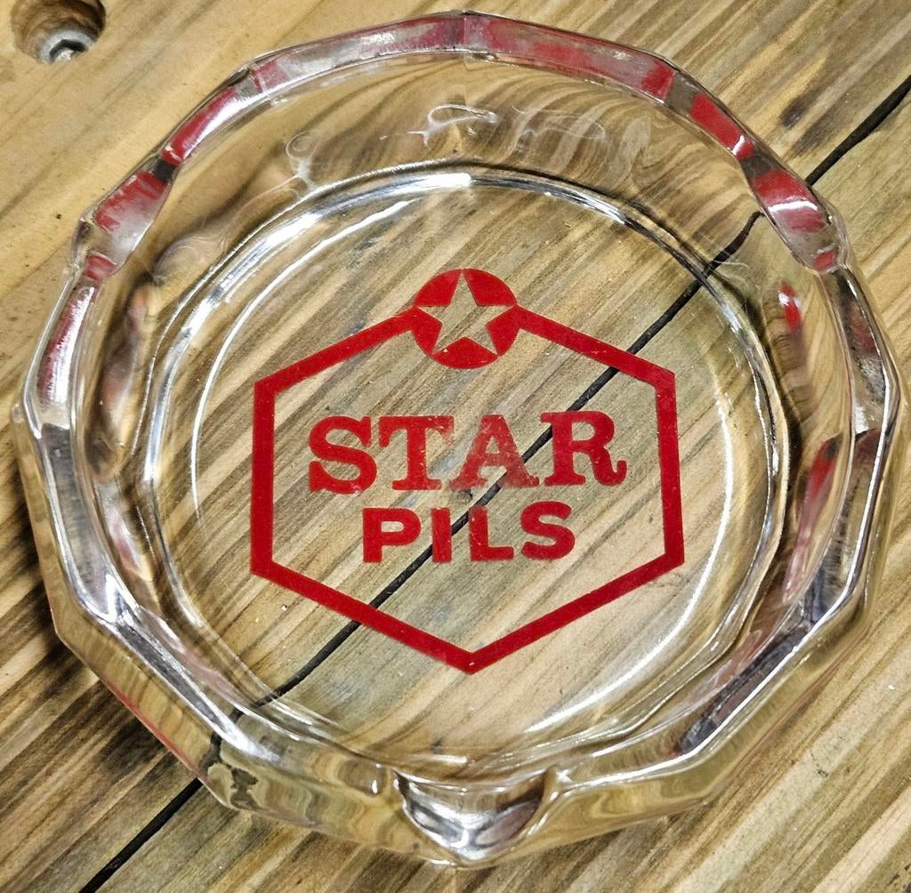 Star Pils glazen asbak Excelsior Gent
Dit is een, Ophalen of Verzenden