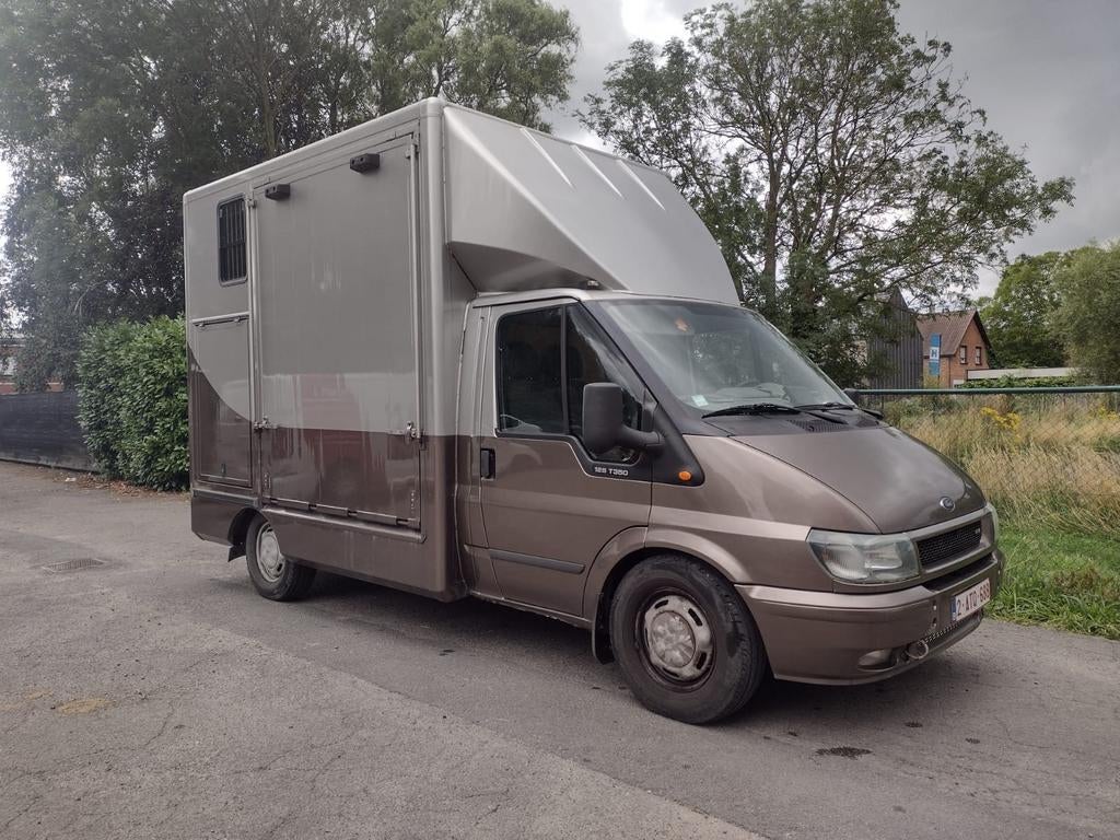 Paarden camionette, Entreprise, Achat
