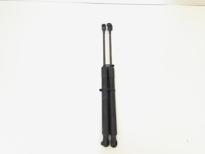 Kit amortisseur gaz hayon d'un Volkswagen Golf, Volkswagen, -, 3 mois de garantie, Utilisé