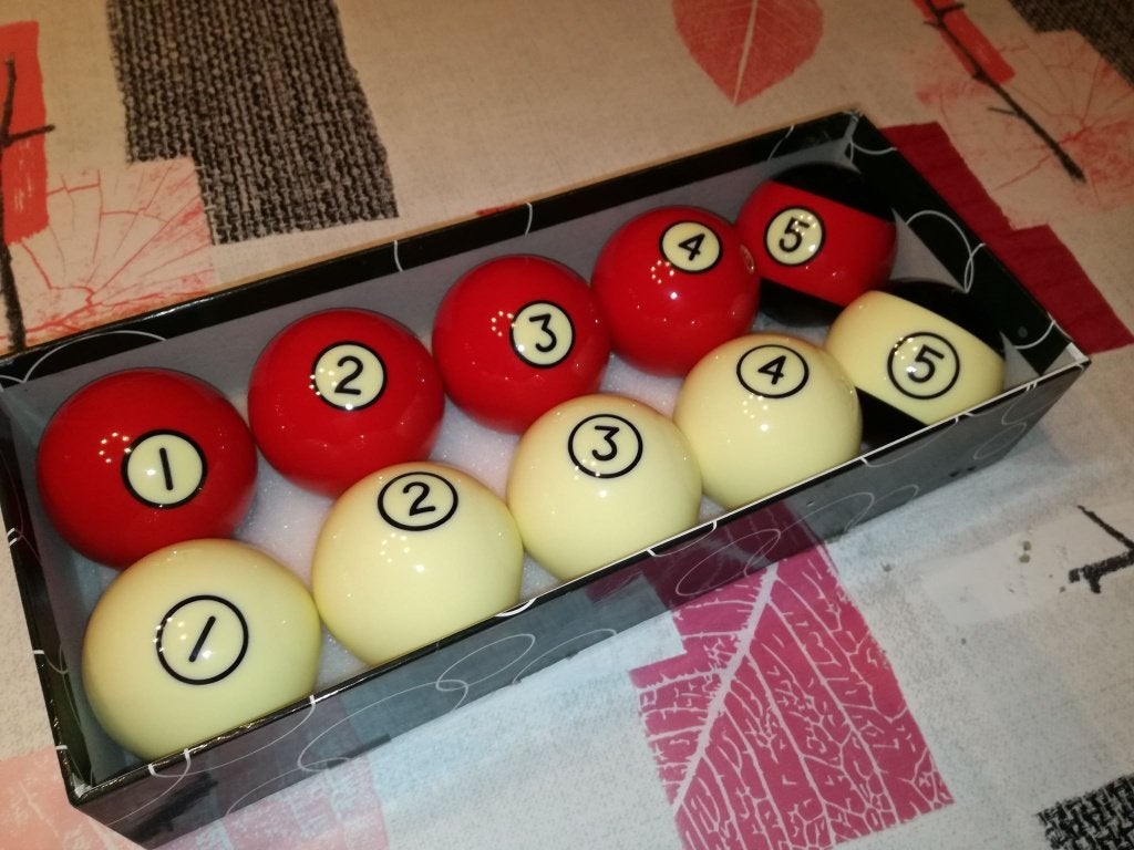 Gebruikte sets met cijfers., Sport en Fitness, Biljarten en Poolen, Ophalen, Zo goed als nieuw, Keu of Ballen
