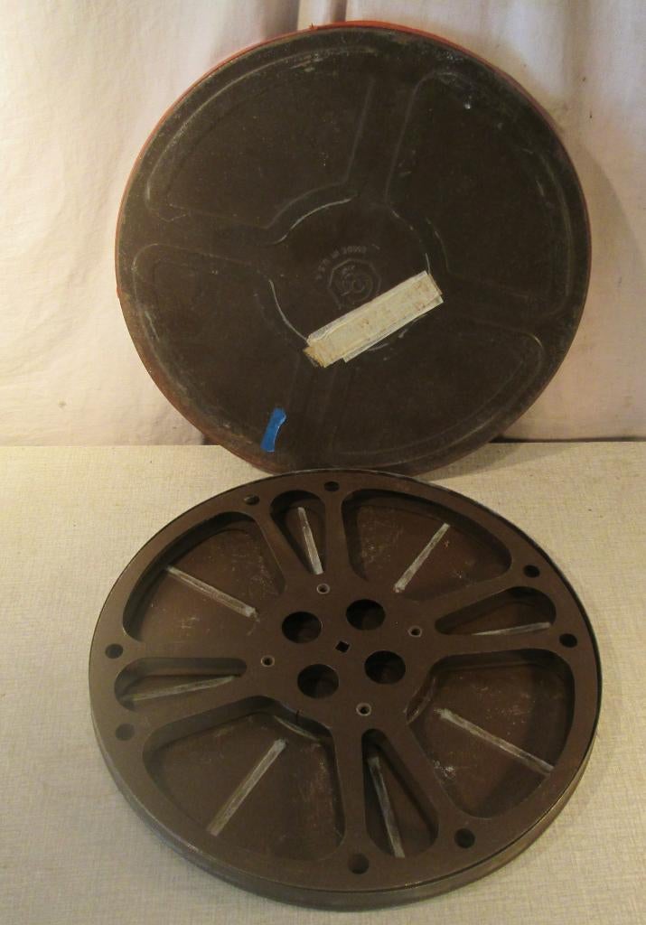 Prima metalen 16mm Spoel in doos - 35cm, Audio, Tv en Foto, Ophalen of Verzenden, 16mm film