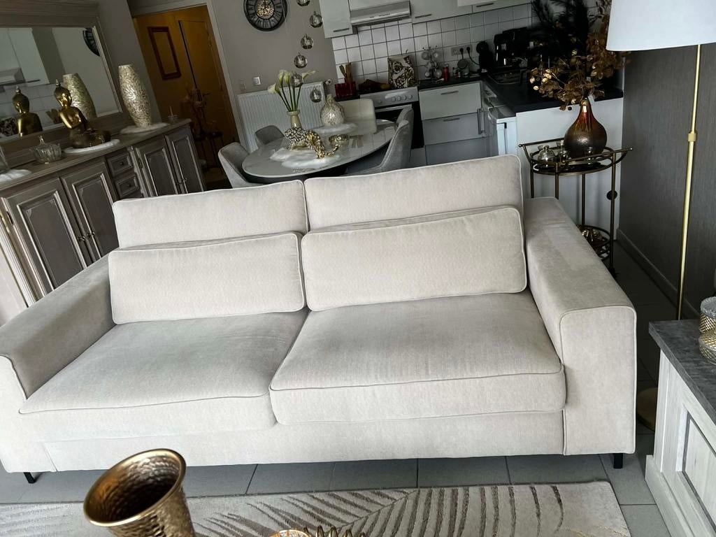 Mooi salon als nieuw grote 2m25 breedte 105cm twee zit 1m80, Huis en Inrichting, Ophalen