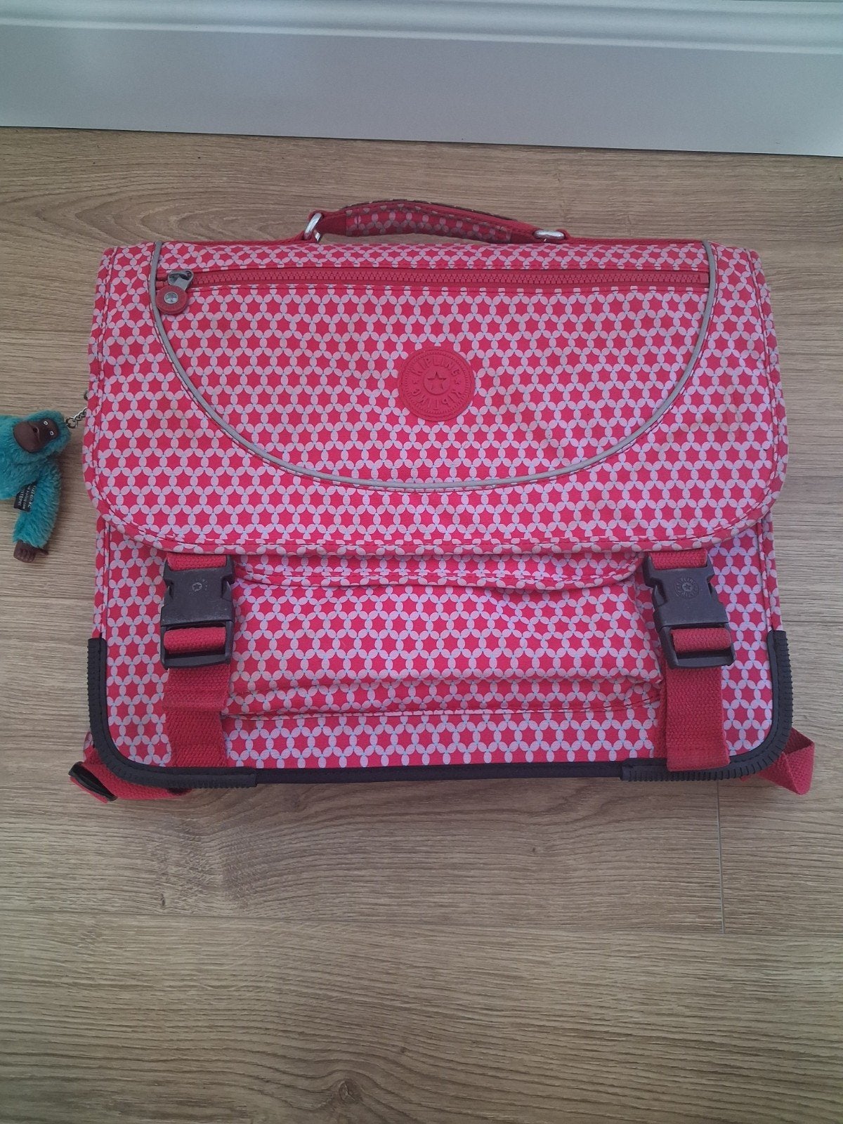 cartable kipling, Enlèvement