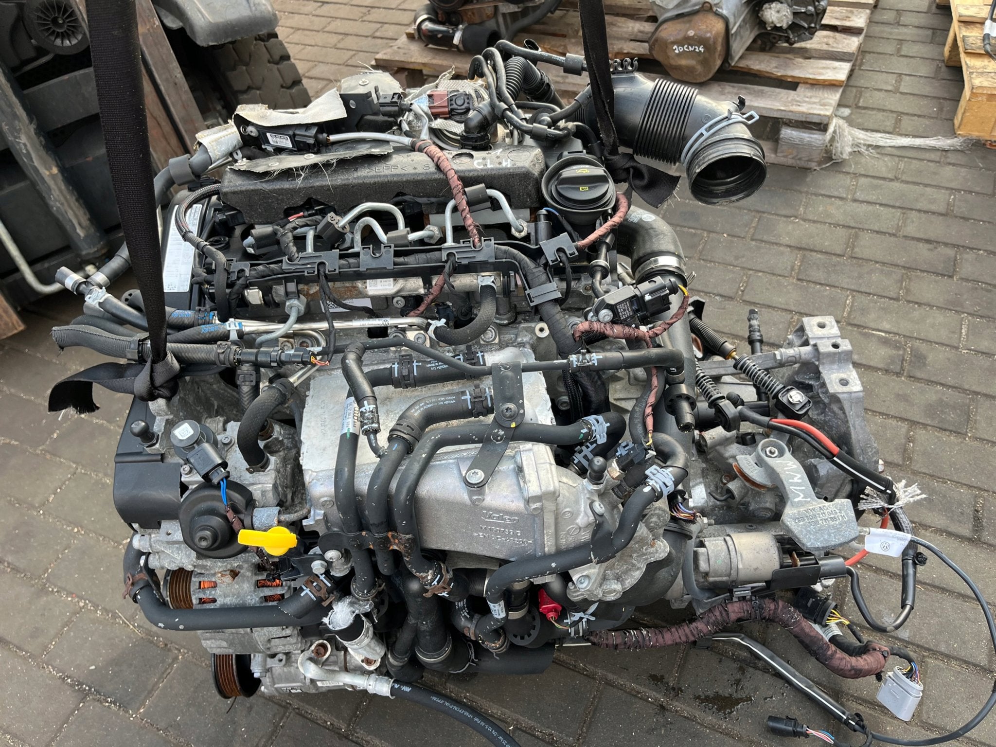 Moteur CLHB Complet SKODA VW LEON GOLF SEAT OCTAVIA, Envoi, Utilisé, Daihatsu