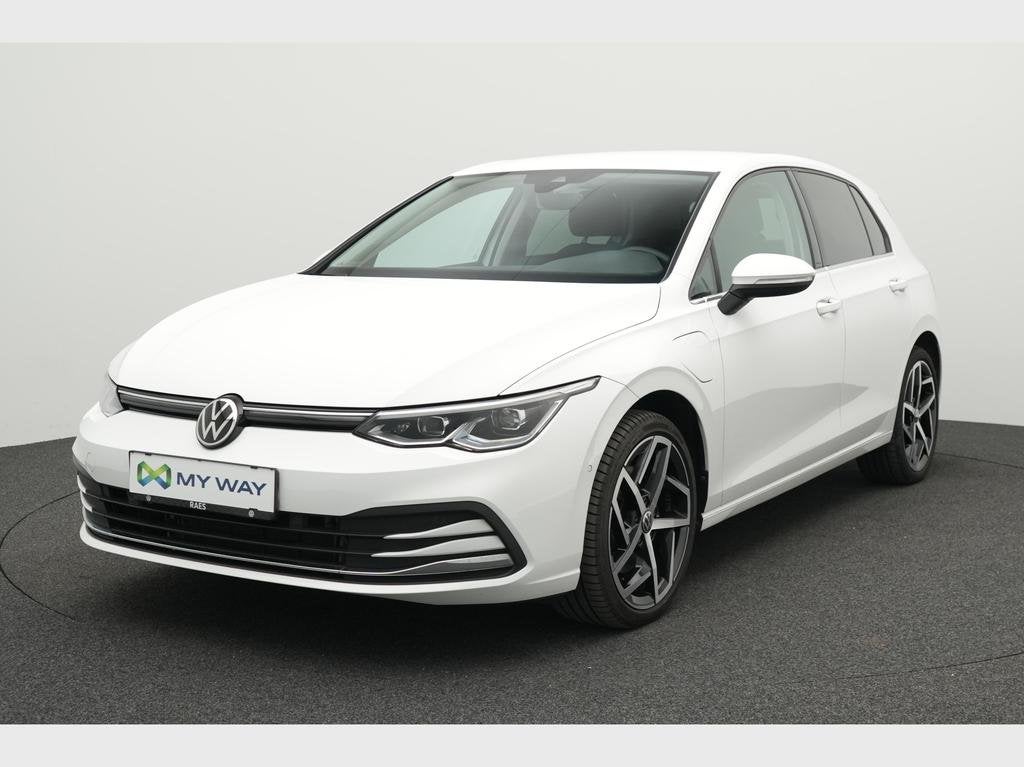 Volkswagen Golf VIII eHybrid (PHEV) Golf eHybrid 1.4 Style O, Automaat, Wit, https://public.car-pass.be/vhr/5c3a19a6-bebf-45c2-bbc3-8eaea4f678a3