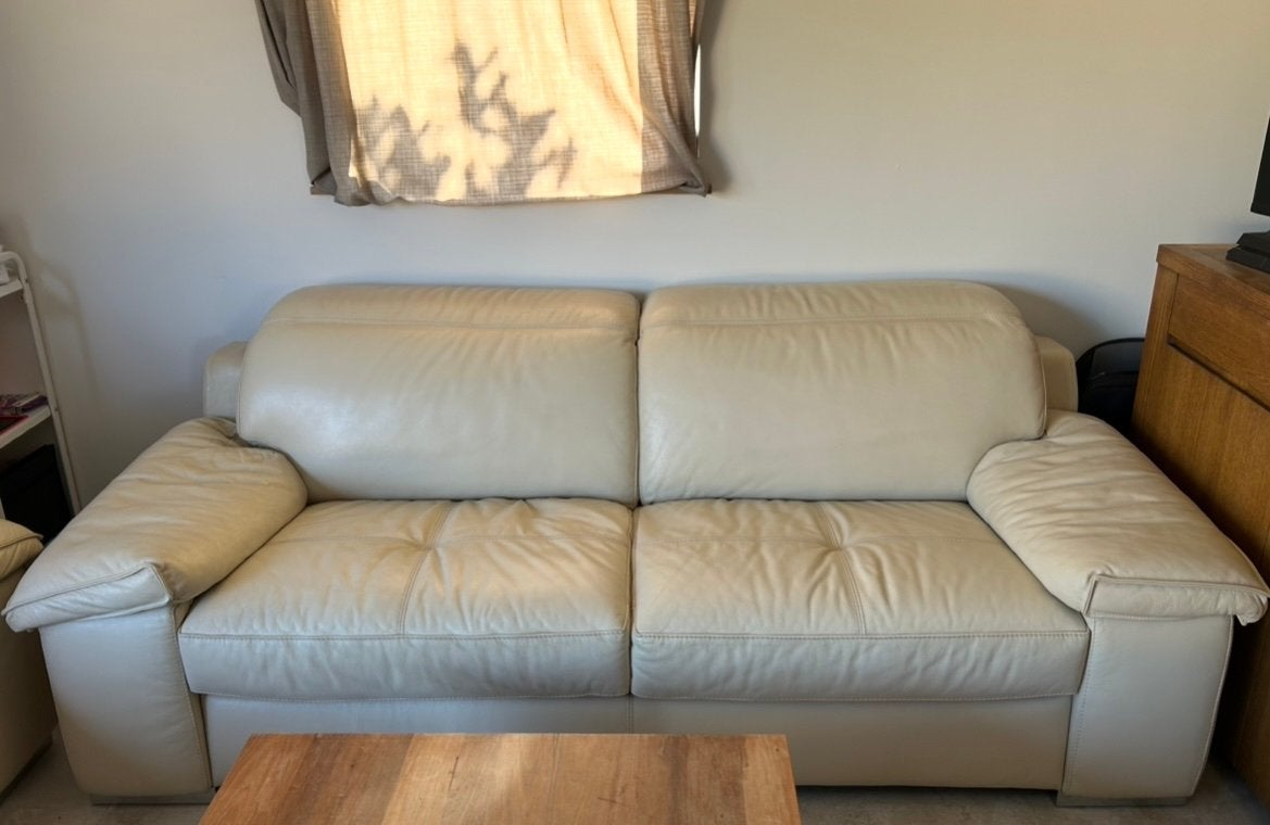 Fauteuil cuire véritable blanc crème, Huis en Inrichting, Zetels | Zetels, Ophalen, Gebruikt