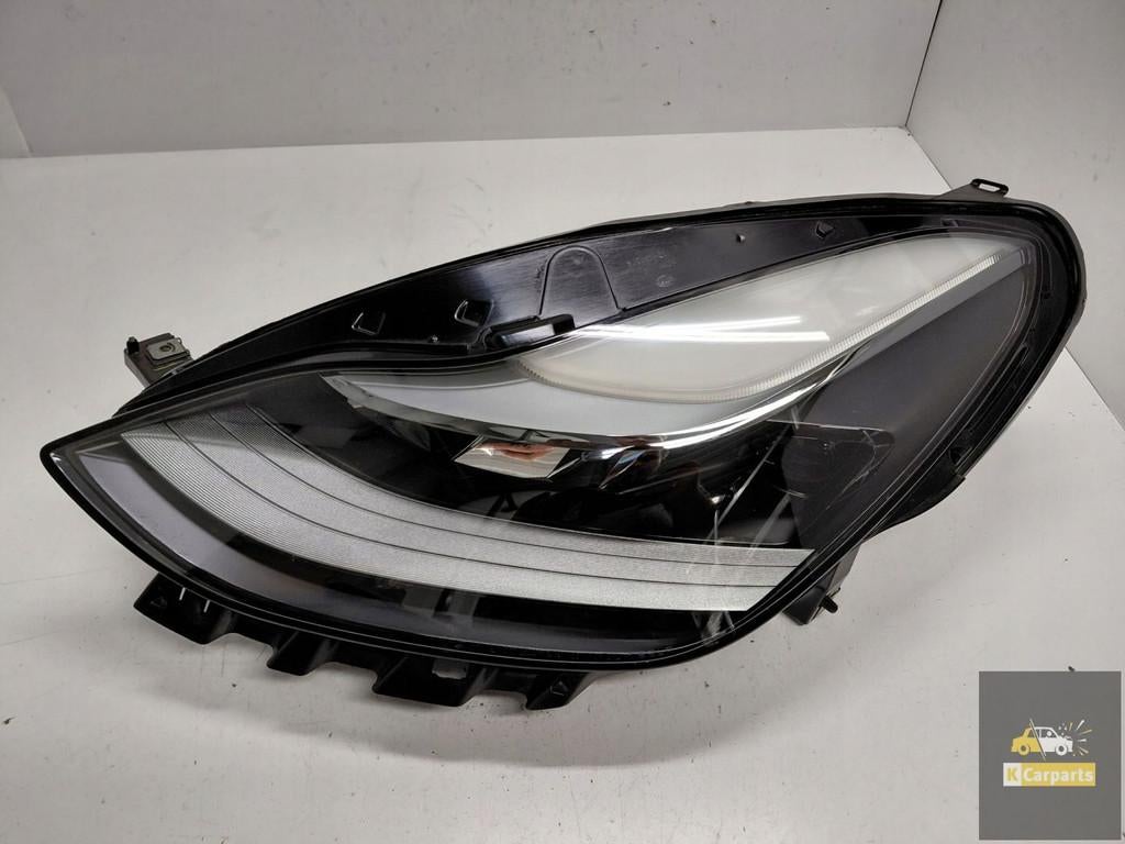 1514952-00-D, Tesla Model 3, Model Y, lampe de levage gauche, Tesla, Inc., Utilisé, Info@tesla.com, Tesla Road 1
78725  Austin