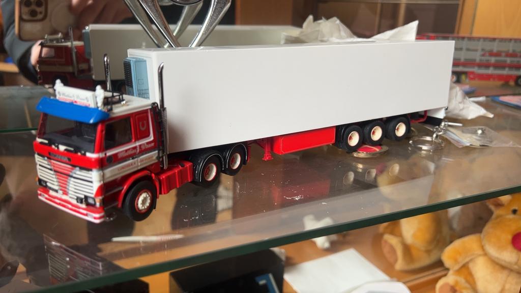 Scania 143 dk, Enlèvement, Comme neuf