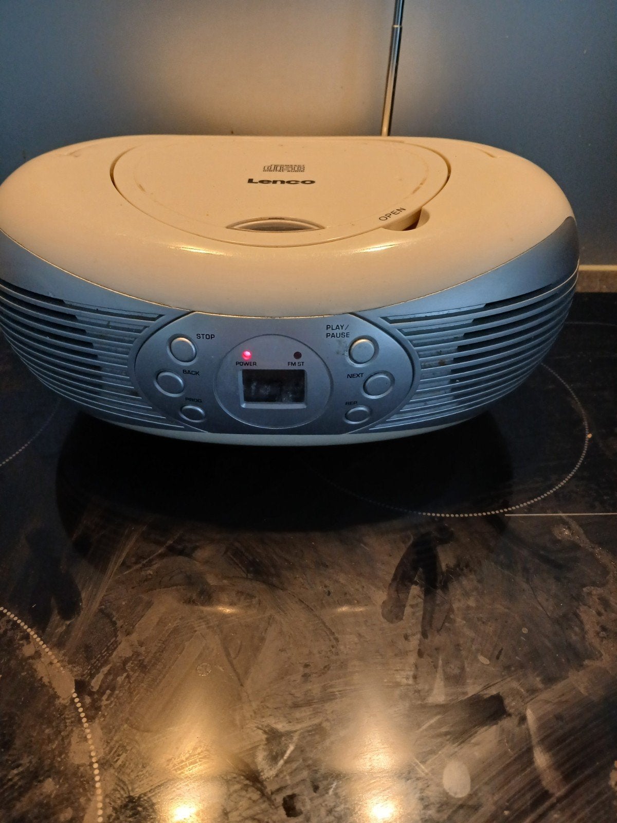 kleine radio cd speler, Enlèvement, Utilisé, Autres types