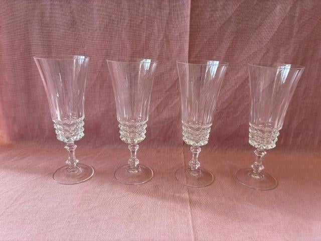 4 coupes à champagne en cristal sur socle, Antiquités & Art, Enlèvement ou Envoi