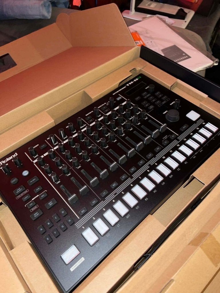 Roland TR-8S, Muziek en Instrumenten, Ophalen of Verzenden, Zo goed als nieuw, Roland
