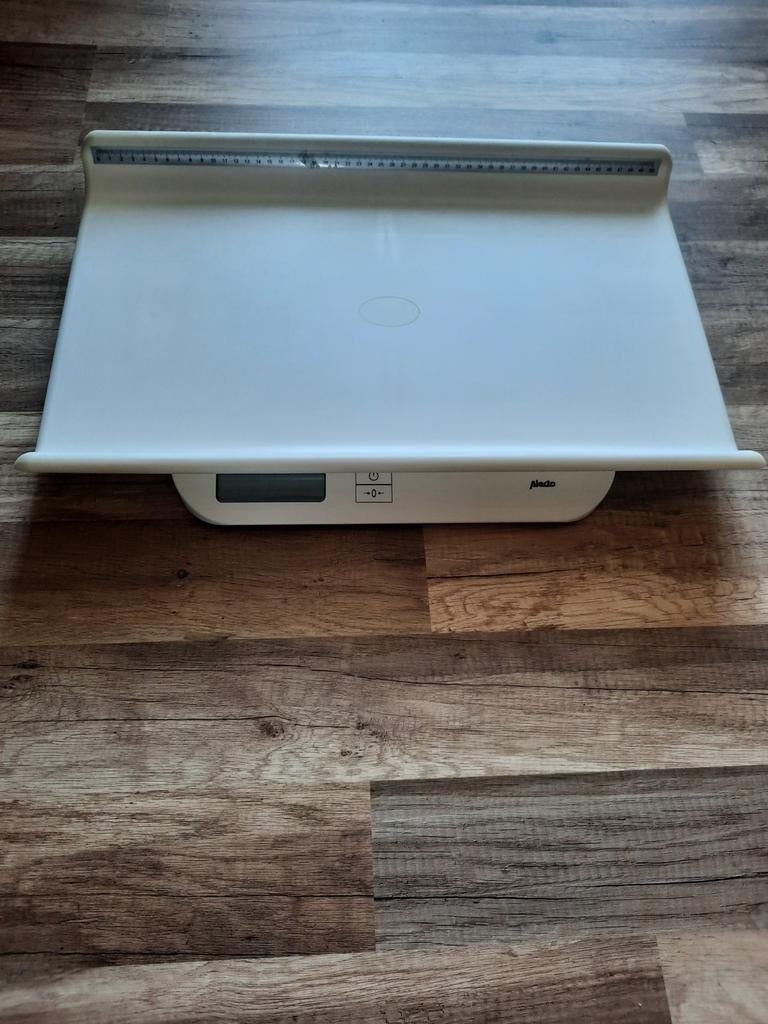 Pèse-bébé, Enlèvement