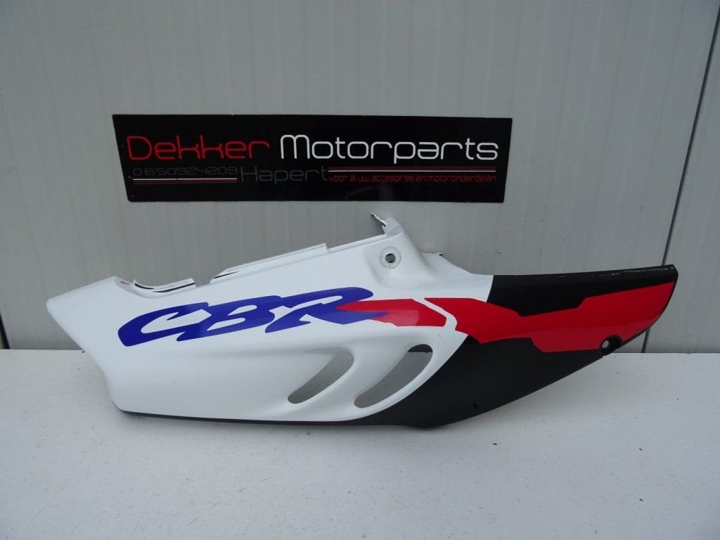 Rechter Kontdeel Achterkant Honda CBR900RR Fireblade 1996 >, Gebruikt, -, -, Ophalen of Verzenden
