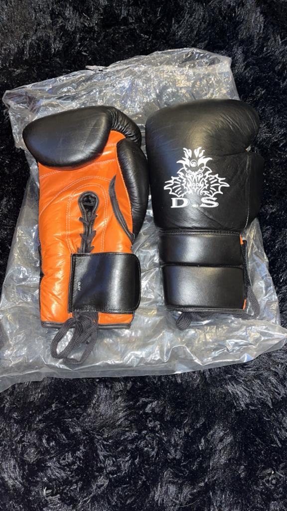Gan boxe, Ophalen, Zo goed als nieuw, Bokshandschoenen