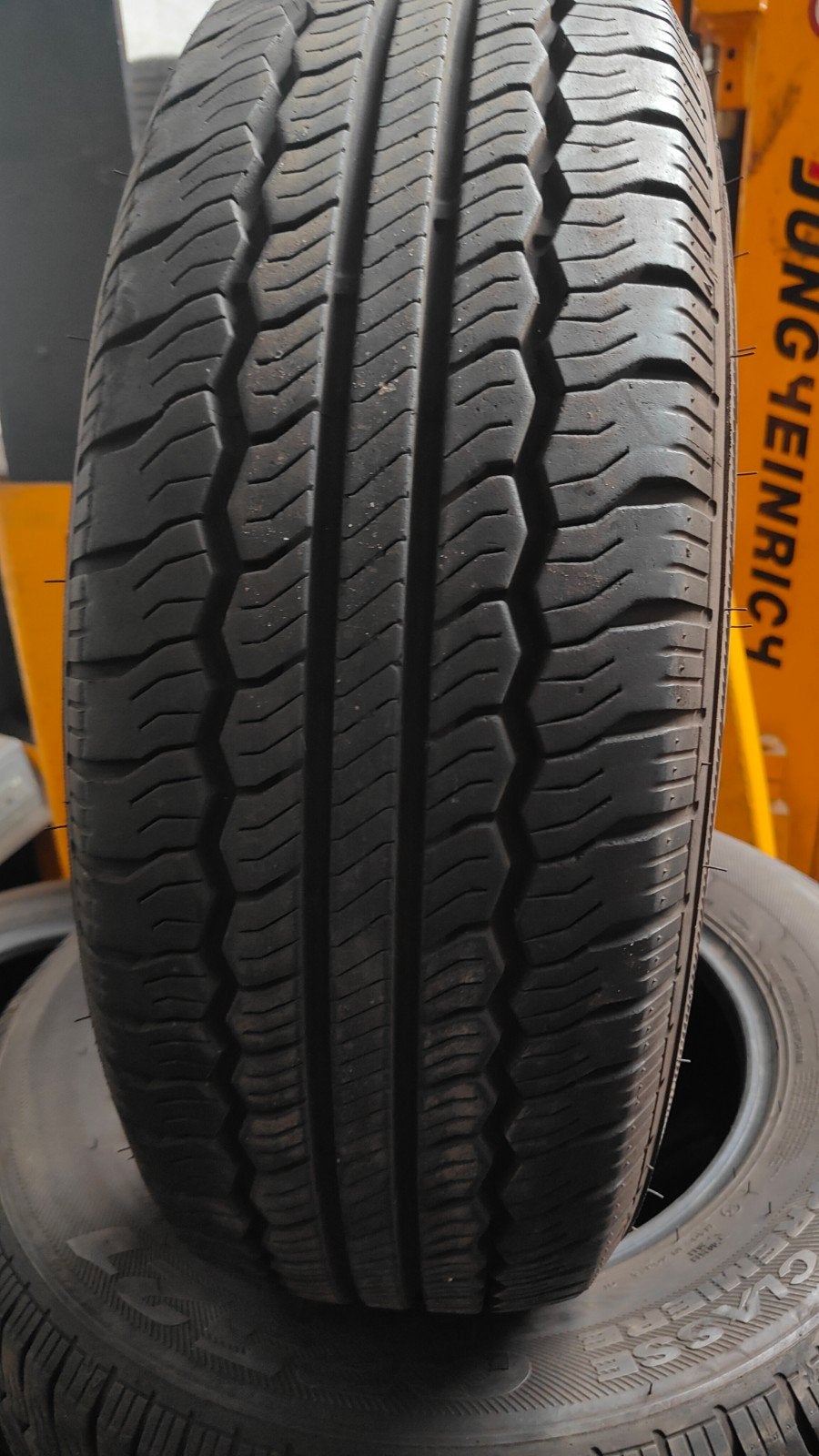 215/70r16c nexen 50€ per stuk met montage en balanceren, Ophalen