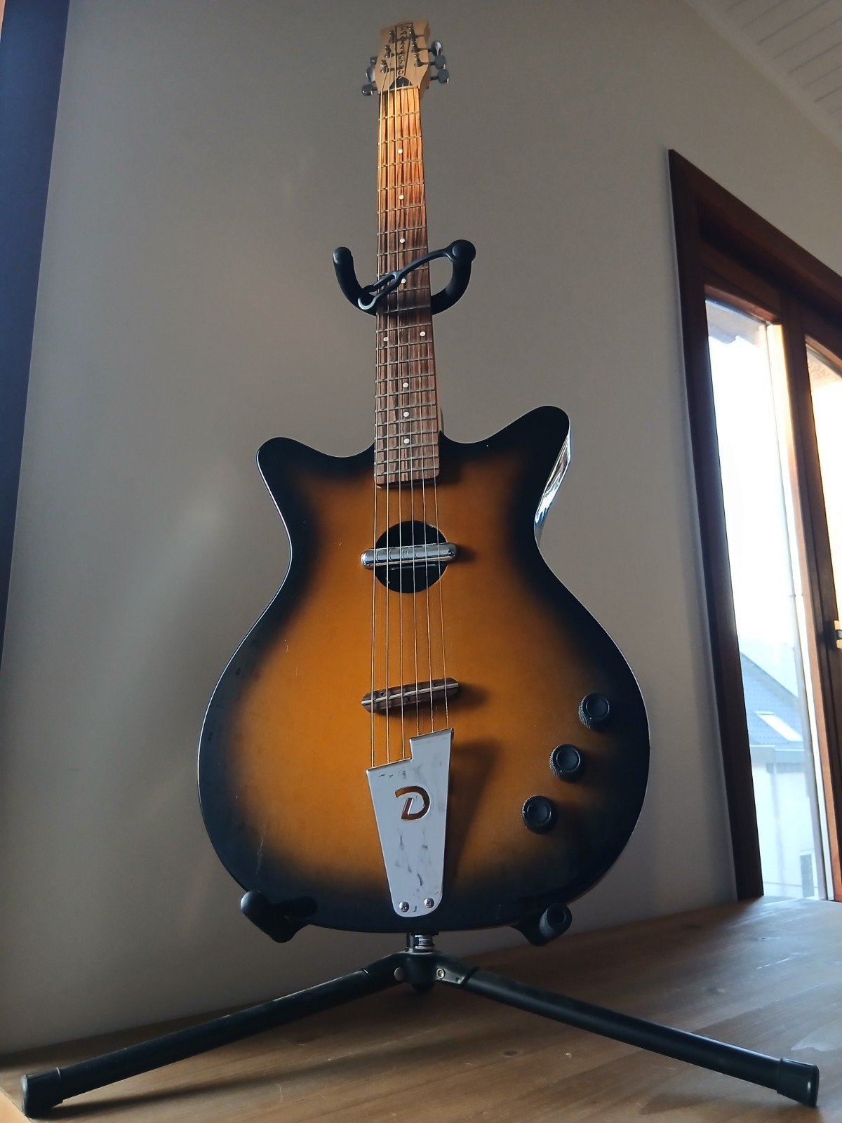 Akoestische-elektrische gitaar DAN ELECTRO CONVERTIBLE 56, Enlèvement, Comme neuf