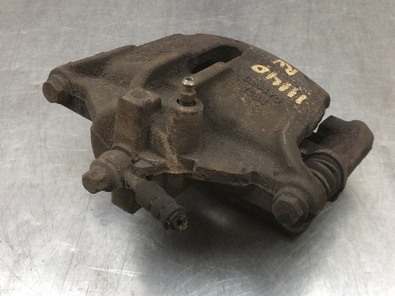 ETRIER DE FREIN AVANT DROIT Suzuki Wagon-R+ (RB), Dhr. M. Roggen, Stadsweg 37 37
9917 PV  WIRDUM GR., NL, Suzuki, Utilisé