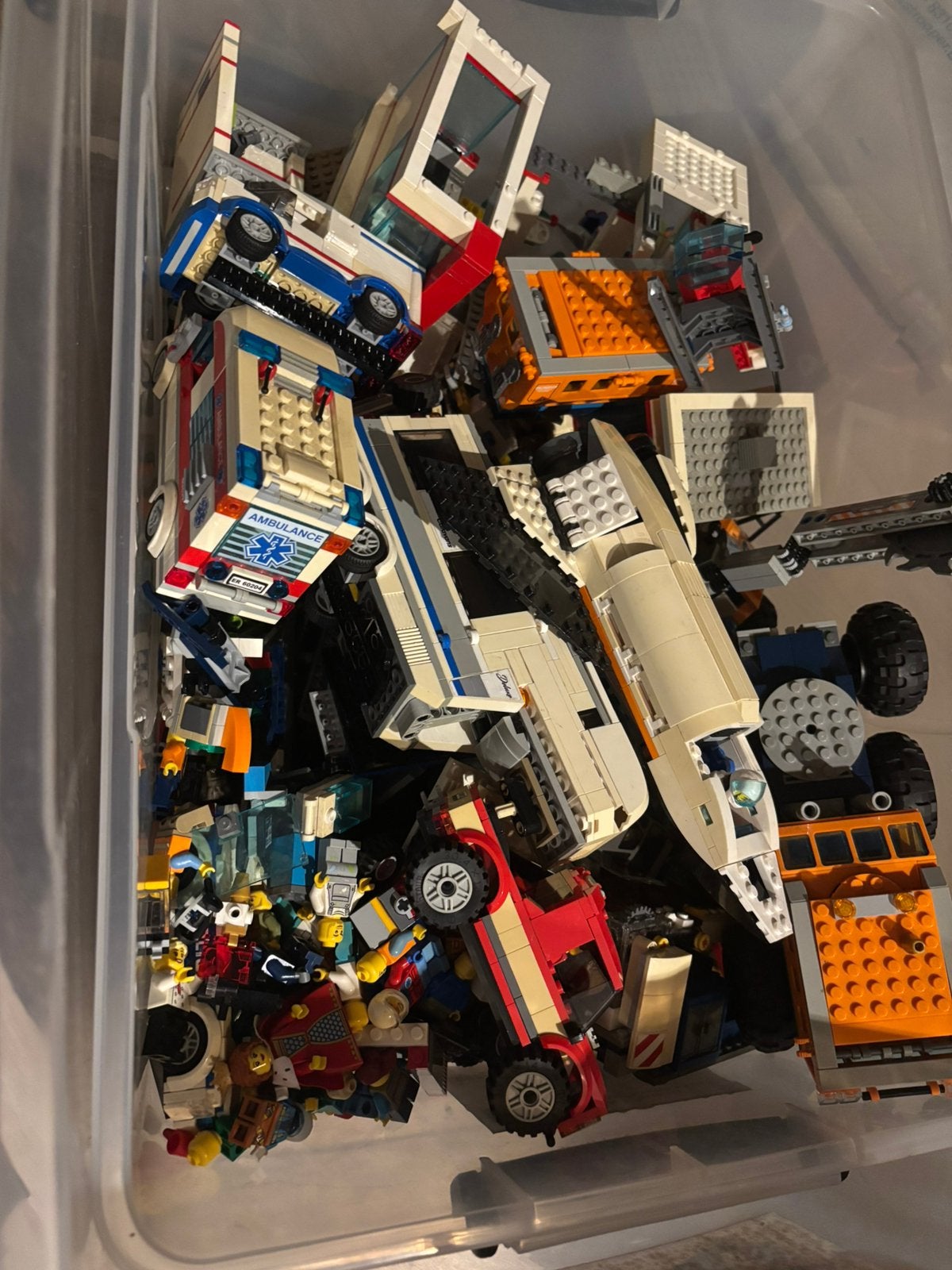 3 Bakken met lego (leuke sets), Ophalen, Gebruikt
