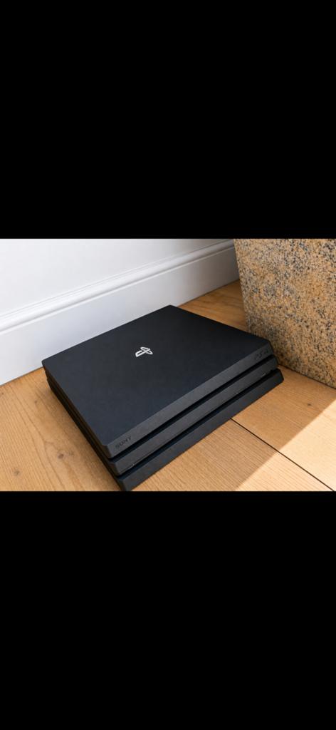 Ps4 Pro, Consoles de jeu & Jeux vidéo, Consoles de jeu | Sony PlayStation 4, Avec 1 manette, Comme neuf, Enlèvement, 1 TB